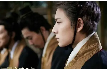 【相爱穿梭千年】汉朝男人的发型也是往上吹的么