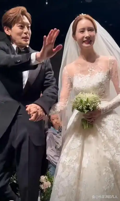 权志龙,车永裴,姜大成,朴山多拉,利特,李东海,银赫,强仁,金希澈,金在