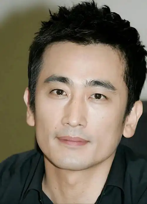 55岁男演员车仁杓发布年轻时旧照,还挺帅的._角色_年龄_人生