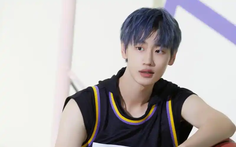 【ak刘彰】into the fire练习室直拍(自制)