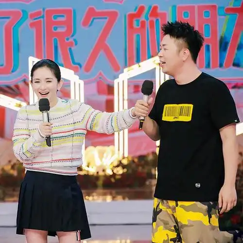 谢娜回归快乐大本营首秀收获吉尼斯大奖微博粉丝女王