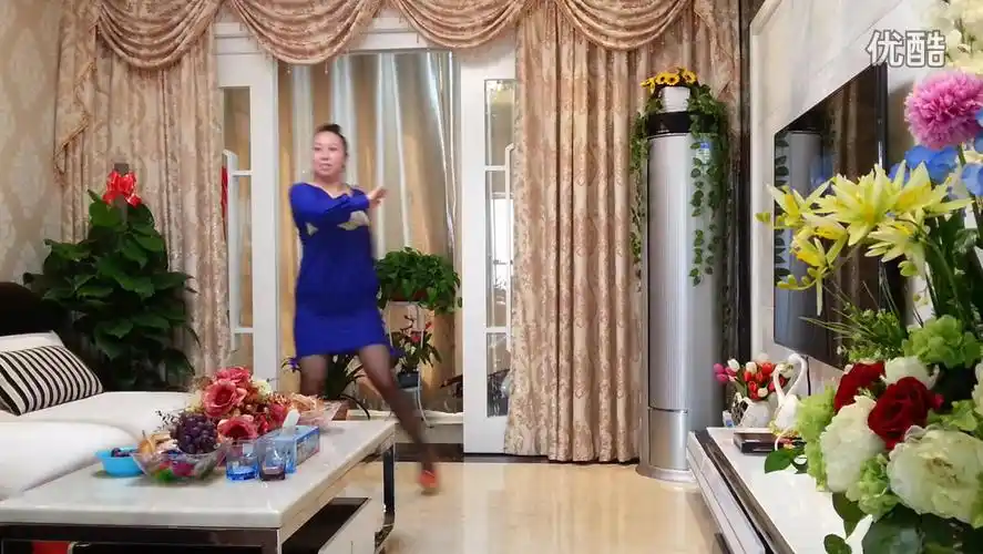 南昌玲玲广场舞【草原我的最爱】