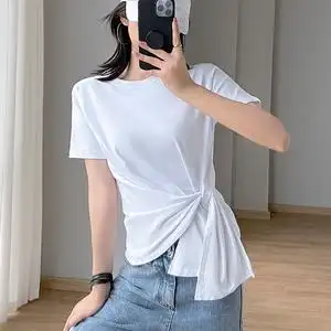下摆打结交叉t恤女
