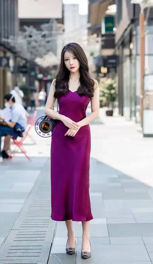 穿裙子搭配尖头细跟鞋更好看,增高显瘦有气质,还很有女人味_美女_旗袍