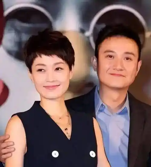 曝文章马伊琍罕见合体,文章老态尽显,网友:还以为是马伊琍爹呢_照片