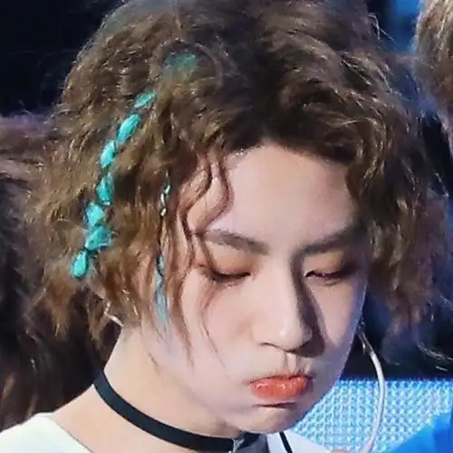 小鬼王琳凯嘟嘴合集~不经意间的可爱动作最撩人@小鬼-王琳凯#小鬼