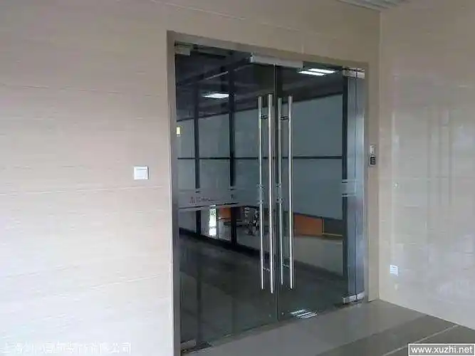 上海玻璃门维修价格 办公室玻璃门安装维修 店面玻璃门维修
