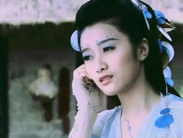 《仙剑3》配角现状:重楼年入过亿,邪剑仙瘫痪,水碧脸认不出