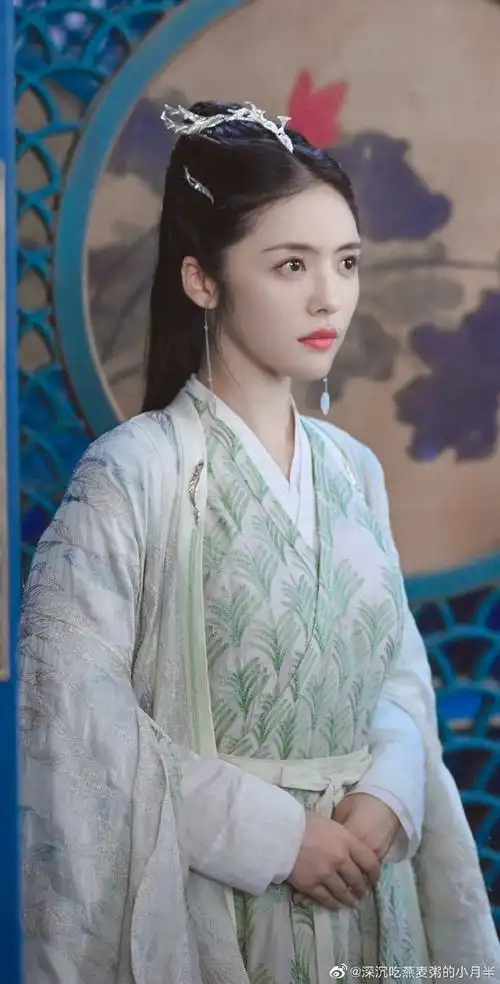 蔡文静古装造型好绝