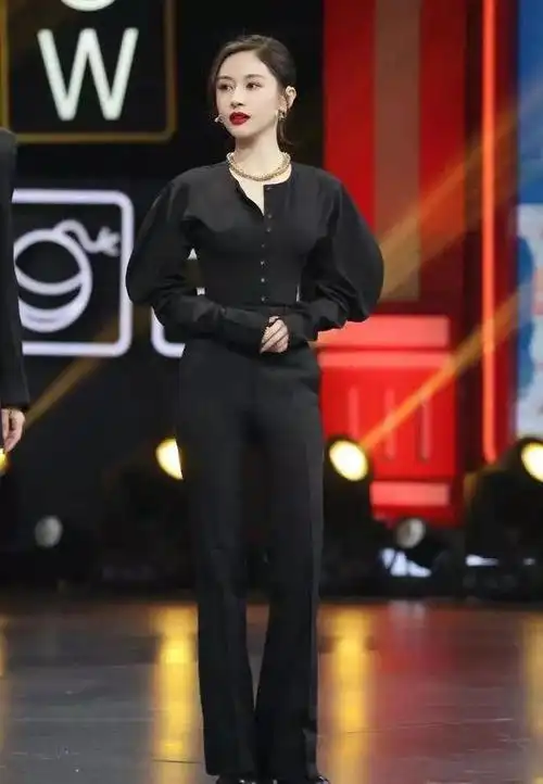 周迅身高155宋慧乔158王子文159小个子照样拥有大气场