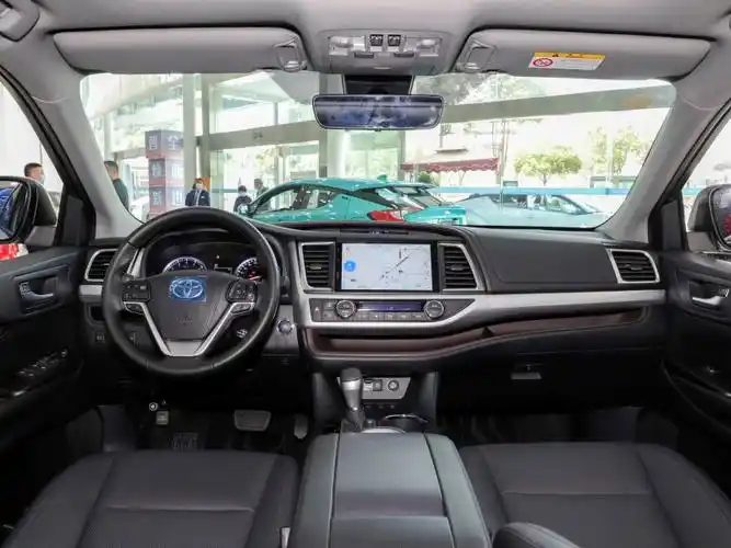 广汽丰田 汉兰达 2021款 2.0t 四驱豪华版 7座