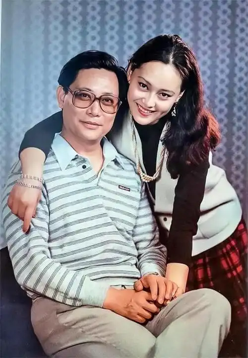 大宋佳:一婚嫁大21岁丈夫,因离婚被误解28年,今再嫁富豪获幸福