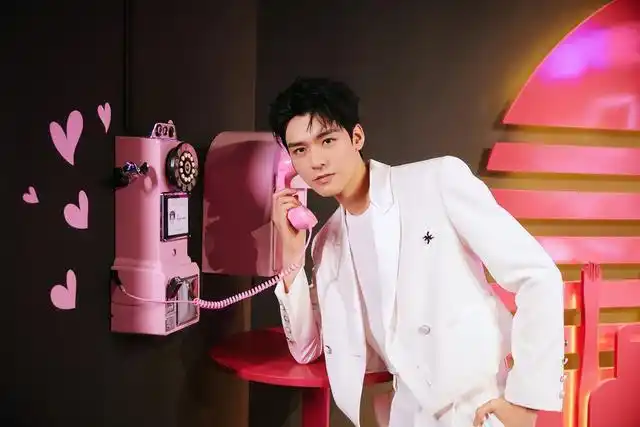 网传刘亦菲和龚俊要合作了?导演王晶还转发了相关传闻