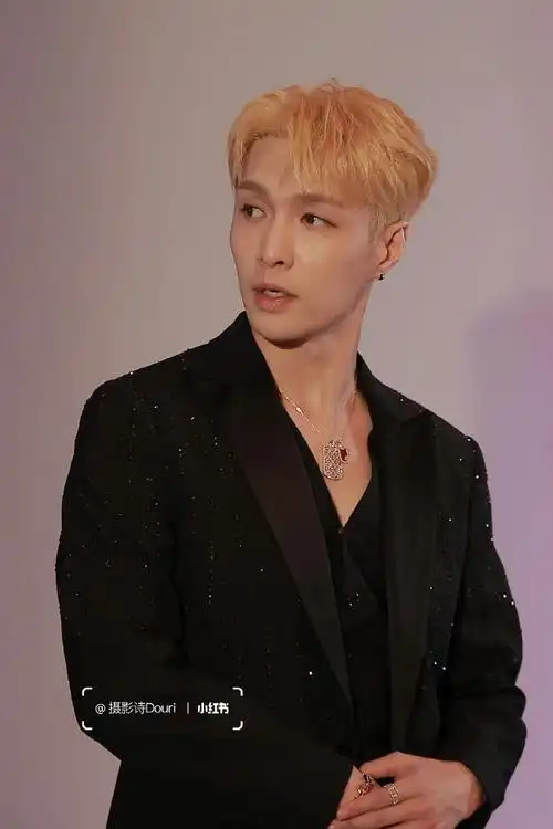 张艺兴出席戛纳电影节##qeelin全球品牌代言人张艺兴