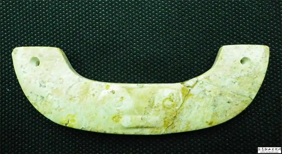 良渚文化 玉神人纹璜 - 第2页 - 良渚文化论坛 - 任南红山文化官网 -