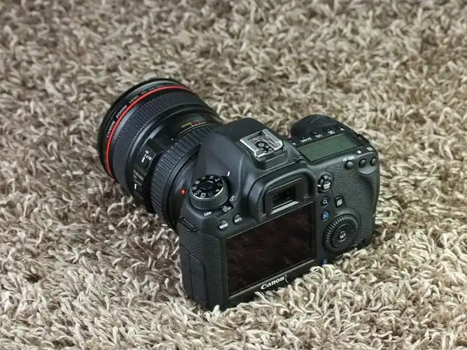 琦莎canon佳能eos6dmarkii单机身6d2全画幅高清数码单反相机6d港版6d