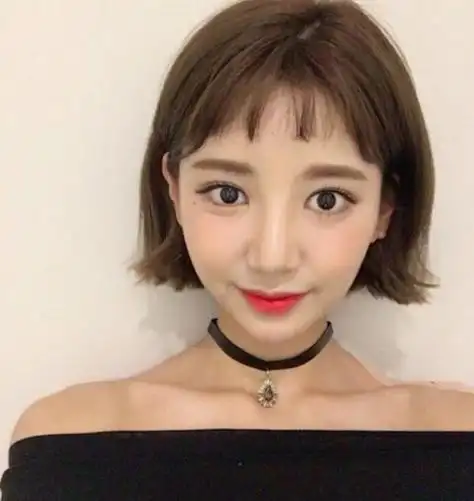 短发发型刘海,短发发型刘海斜下来