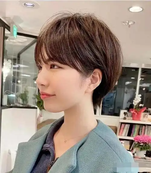 圆脸适合什么短发发型女,圆脸适合什么短发发型女2021图片,怎样测试