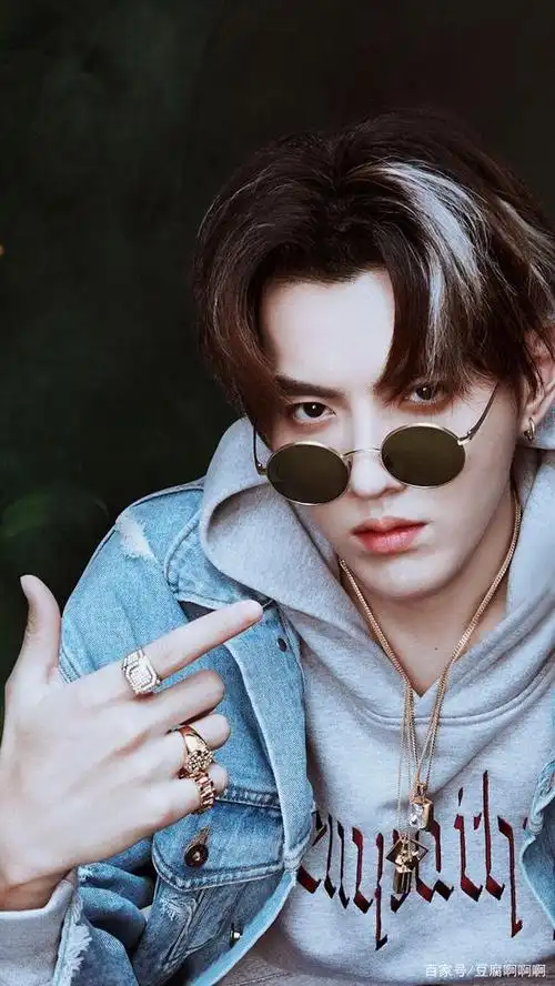 吴亦凡2020全新数字ep《testing》今日上线