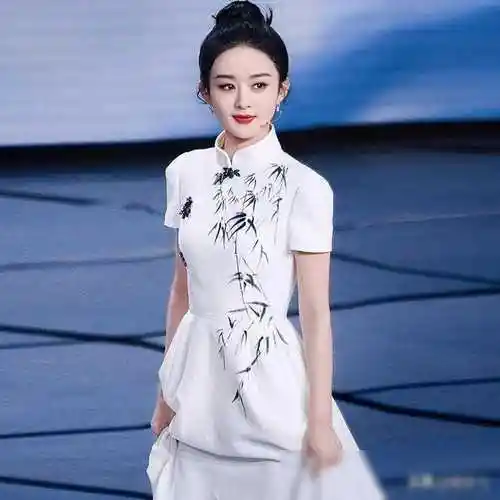 从资源满满到擦边杨颖离开黄晓明后的现状分析