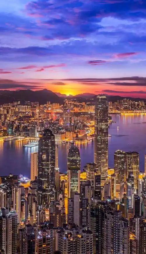 中国10座城市的绝美夜景香港台北居然也上榜了你的城市在不在