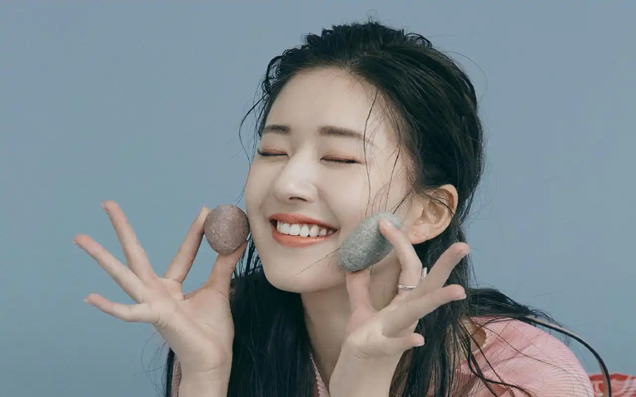 赵露思甜美养眼写真桌面壁纸高清大图预览1920x1200_大陆明星下载_美