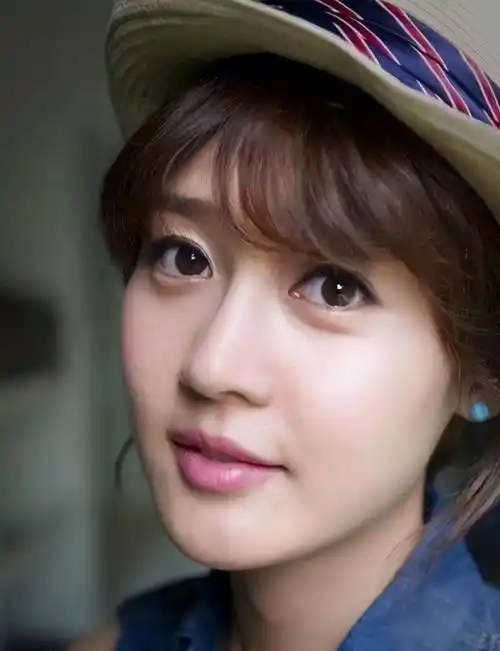 17岁成女团门面的她,曾与宋承宪热恋,36岁时终于嫁给了爱情_成宥利