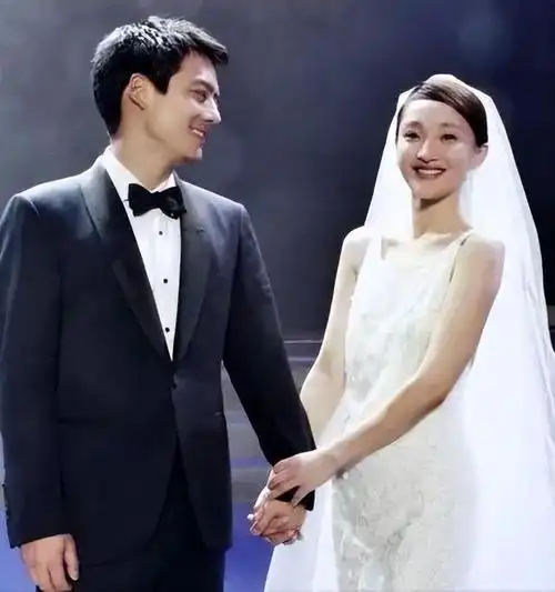 周迅挨骂,标志着传统媒体时代的落幕