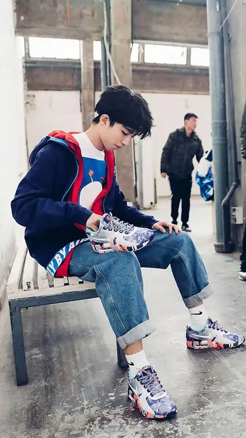 【karry·加冕成王】0317·视频◇王俊凯nike拍摄_看图_王俊凯吧_百度