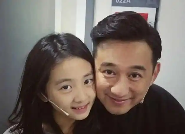 善恶终有报52岁黄磊又曝丑闻人设崩塌最终迎来了悲惨结局