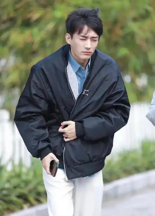 男神|刘学义|性感美女_网易订阅