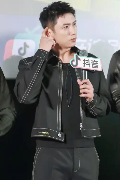 黄景瑜超话#黄景瑜什么都夹只会害了你#20230926 北京见面会林队,今晚