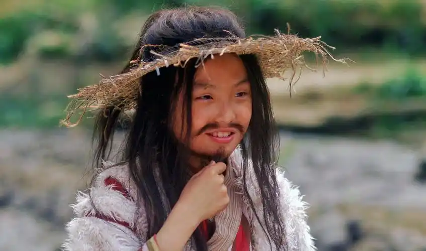 郑伟饰演小鱼儿