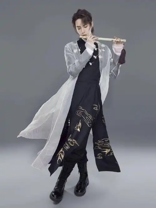 考古一组古风小博@uniq-王一博#王一博##王一博的考古日常