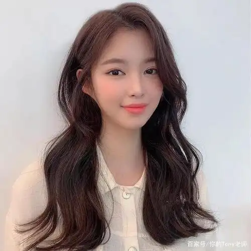 长发蛋卷头发型3