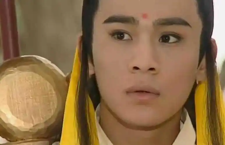 乔振宇《雪花女神龙》欧阳明日