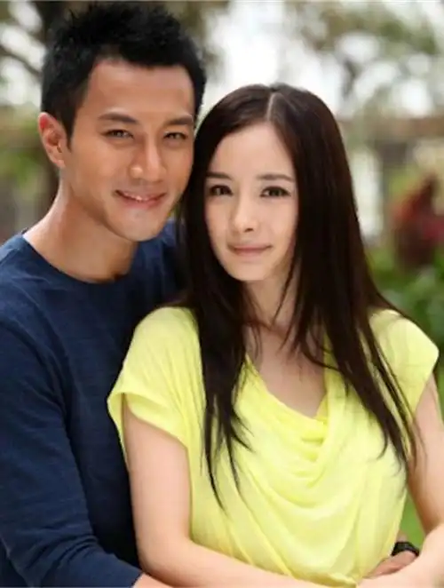 "焕发第二春"刘恺威,承认新恋情,杨幂因戒指大挂脖子上(1)-度小视