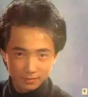 校草沈腾鲜肉黄渤发模徐峥,怎么就混成了火锅店里的喜剧之王?