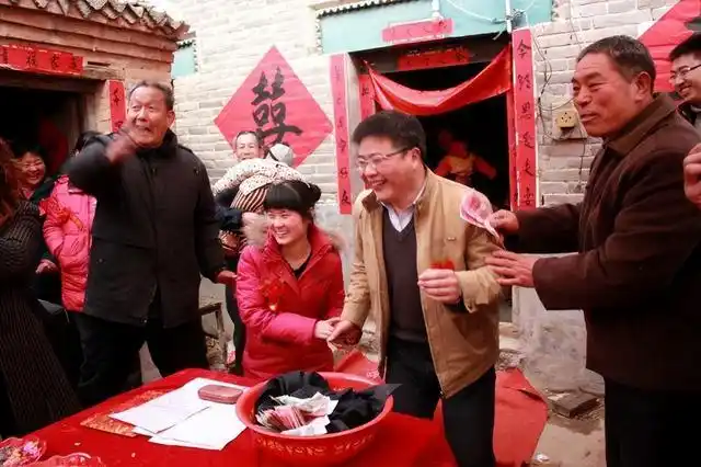 河南农村80年代结婚有多讲究?看完你就知道,娶个媳妇儿有多难!