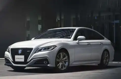 紧跟时代潮流皇冠2021款尊贵焕然一新