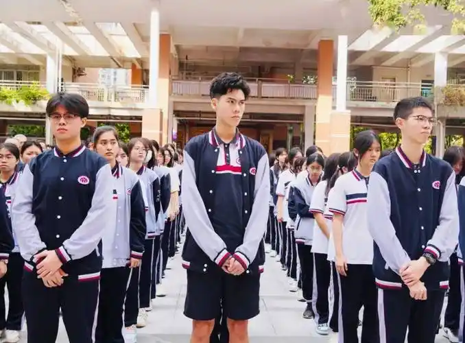 晴空万里 不如凌云壮志的你——广州市禺山高级中学2024年春季开学