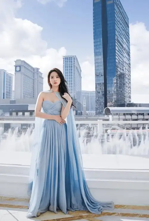 刘亦菲##热门美女#  刘亦菲真的仙气飘飘.