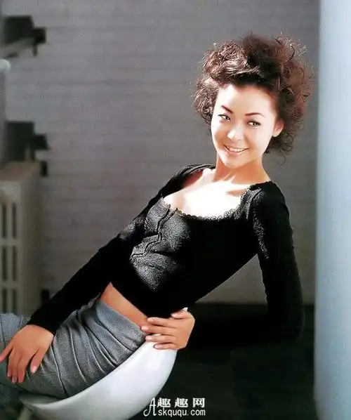 柯蓝的爷爷是谁柯蓝个人资料