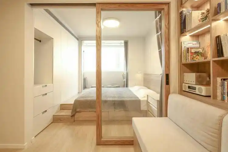 56㎡两居改三居,收纳,动线做得好,住下三代六口都不显小_空间