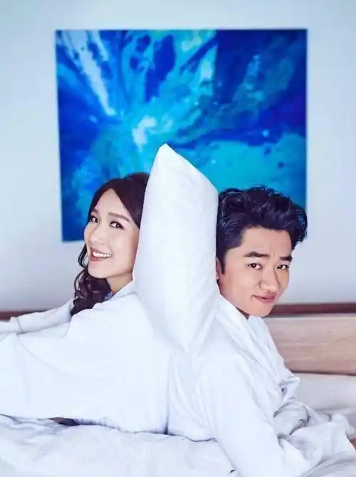 荧屏cp拍写真"同床共枕":前三对甜到齁,最后一对竟是粉丝p图