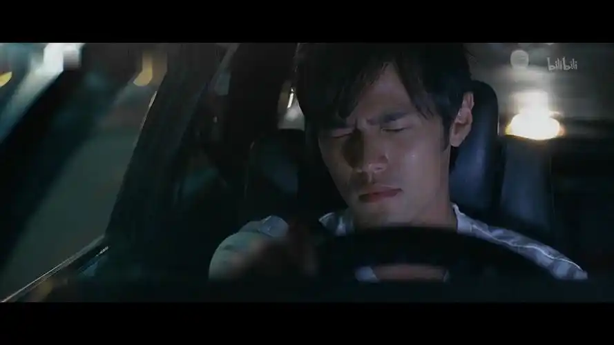 【头文字d】 电影 夏日恋情的结束 把一路向北换成rage your dream