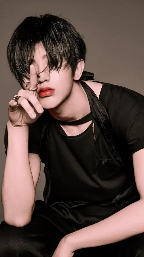 雕塑般完美9999(大壁纸#蔡徐坤