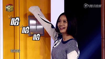 美女开心笑容哈哈哈gif动图_动态图_表情包下载_soogif