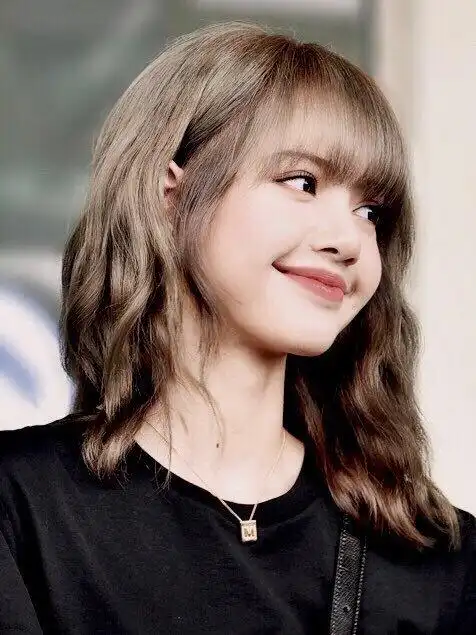 blackpink,lisa短发
