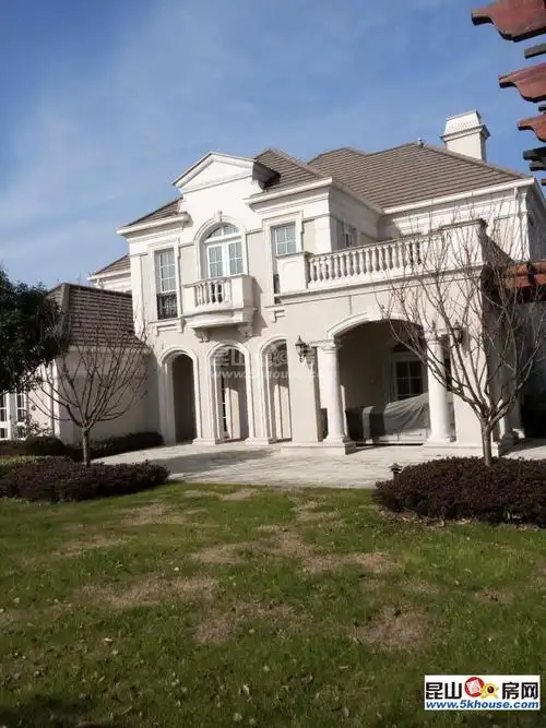 大上海高尔夫别墅 ,临河独栋占地一点五亩,户型正,看房随时有多套